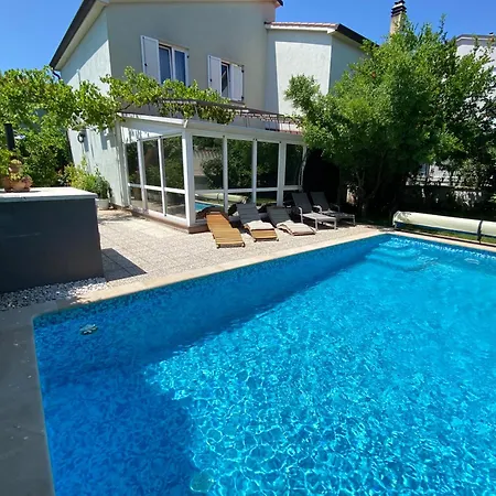 Akebono With Pool & Free Private Parking Вилла Пула