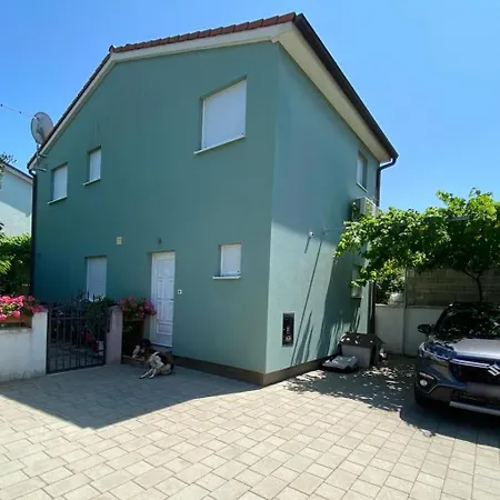 Akebono With Pool & Free Private Parking * Pula