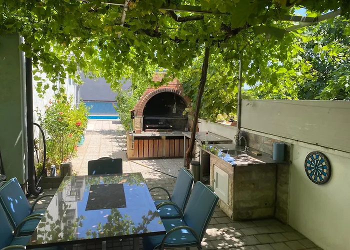 Akebono With Pool & Free Private Parking * Пула