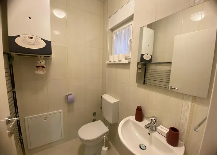 Akebono With Pool & Free Private Parking Pula