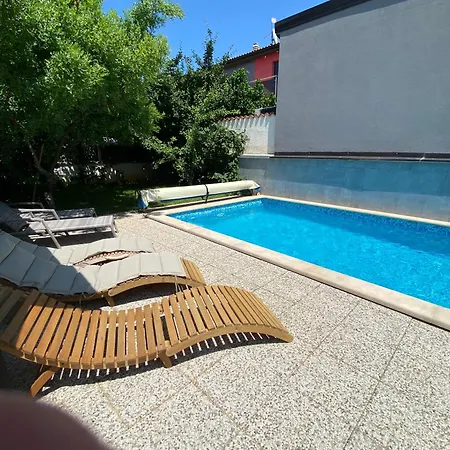 Villa Akebono With Pool & Free Private Parking