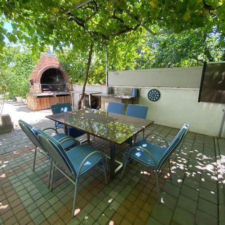 Akebono With Private Pool & Free Private Parking Villa