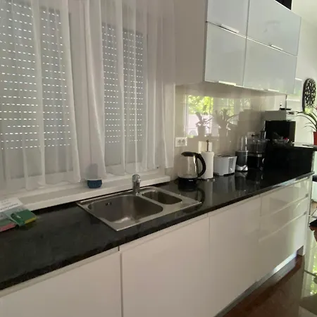 Akebono With Pool & Free Private Parking 풀라